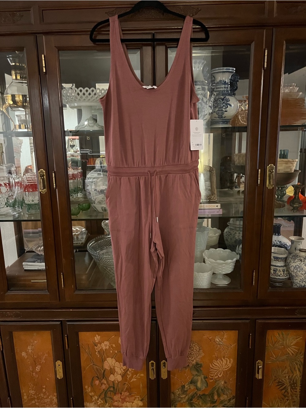 NWT Athleta Sleeveless Balance Jumpsuit in Mauve size M